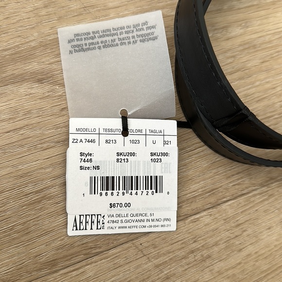 Moschino Tote - Picture 5 of 5